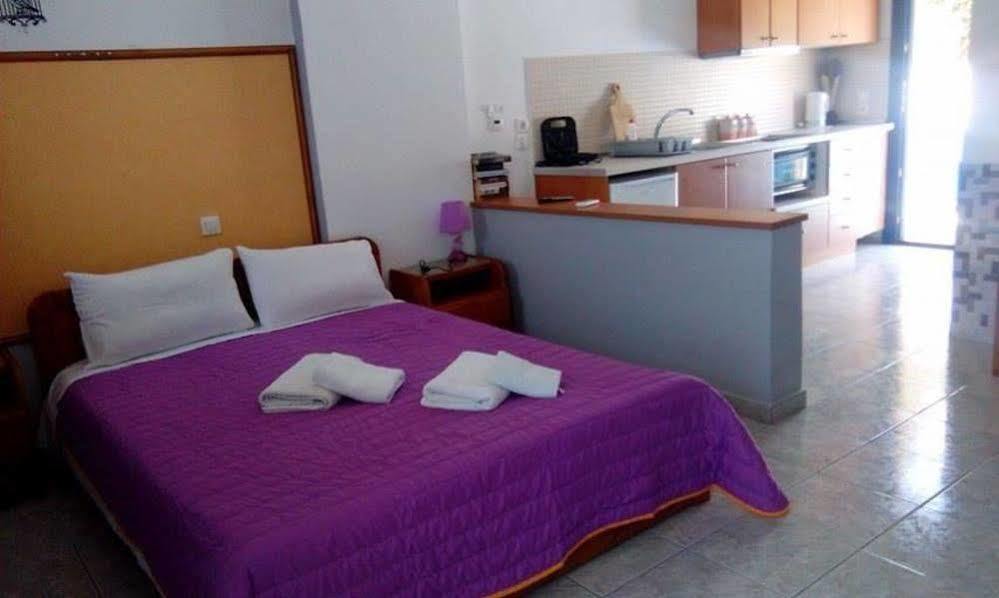 Poseidon Studios Ліпсі Екстер'єр фото
